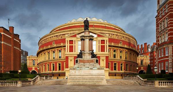 external picture of Royal Albert Hall