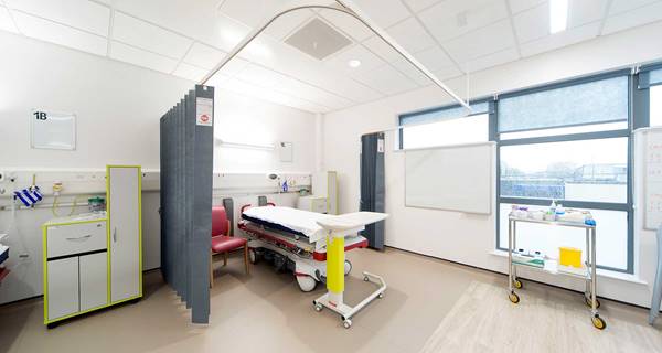 clinical treatment bay at acute assessment unit airedale hospital