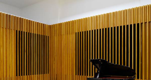 grand piano at Chetham's School of Music