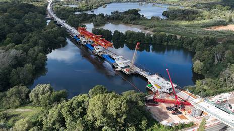 Aerial photo of construction at HS2 Colne Valley Viaduct