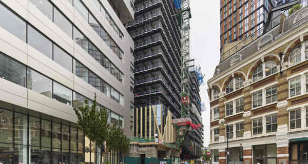 Cladding at 2 Finsbury Avenue