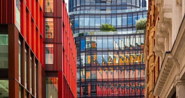1 Broadgate next to 100 Liverpool Street